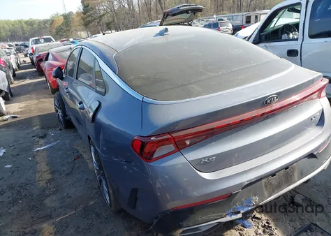 2021 Kia K5 Lxs z USA, uszkodzony, nr VIN 5XXG14J25MG055812